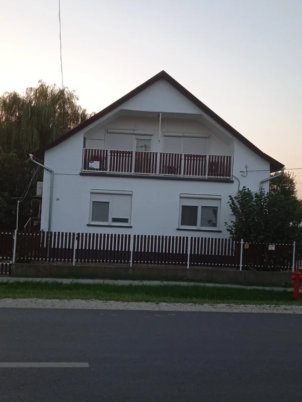 Abádszalók apartman kiadó