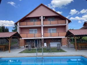 Ábrahámhegy apartman kiadó