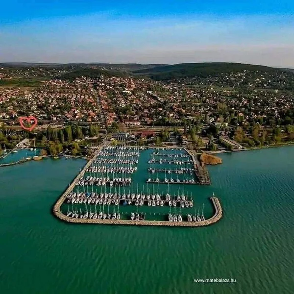 Alsóörs apartman kiadó