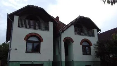 Alsópáhok apartman kiadó