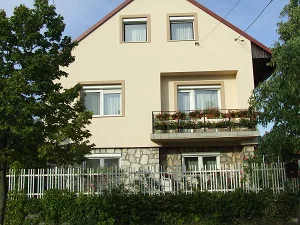 Balatonakali apartman kiadó