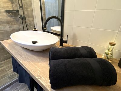8220 Balatonalmádi Györgyi Dénes utca 4. apartman szállás