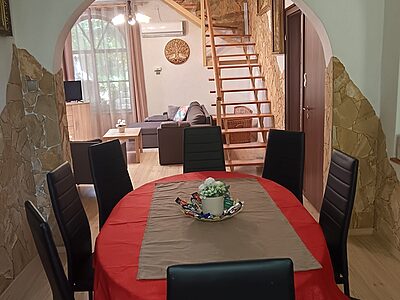 8630 Balatonboglár Árpád utca 30. apartman szállás