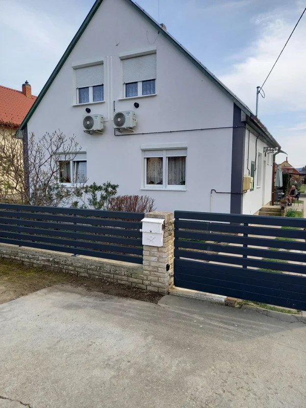 Balatonendréd apartman kiadó