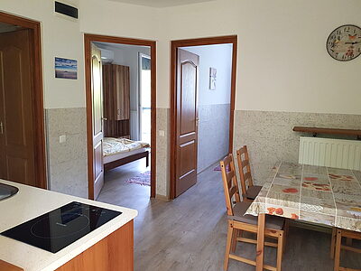 8646 Balatonfenyves Sas. u. 4./Fsz3 apartman szállás