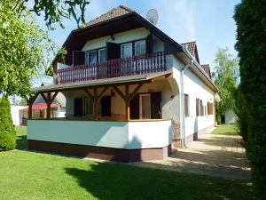 Balatonfenyves apartman kiadó