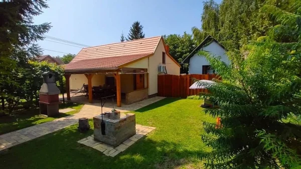 Balatonfenyves apartman kiadó