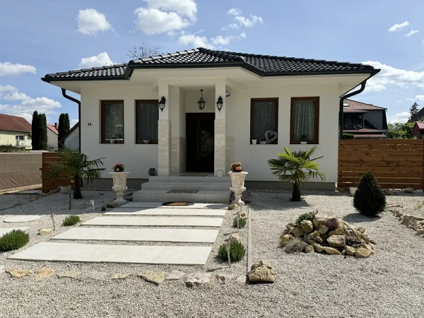 Balatonföldvár apartman kiadó