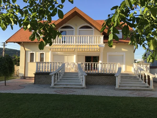 Balatonfüred apartman kiadó