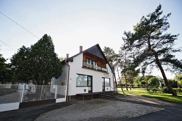 Balatonlelle apartman kiadó