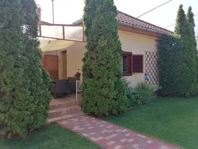 Balatonlelle apartman kiadó