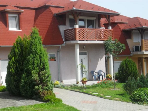 Balatonlelle apartman kiadó