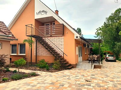 8638 Balatonlelle Május 1 utca 3. apartman szállás