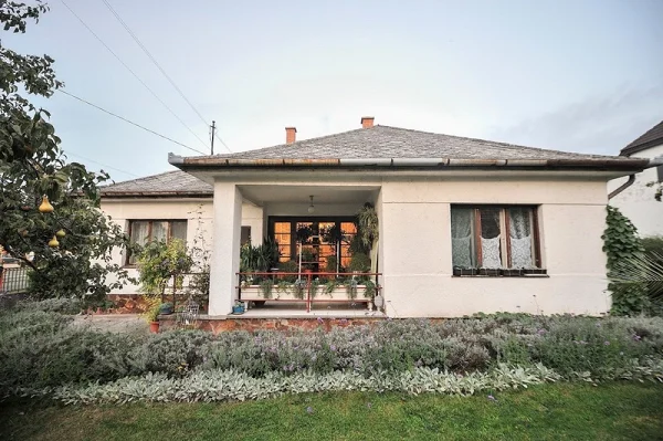 Balatonlelle apartman kiadó