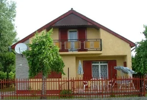 Balatonmáriafürdő apartman kiadó