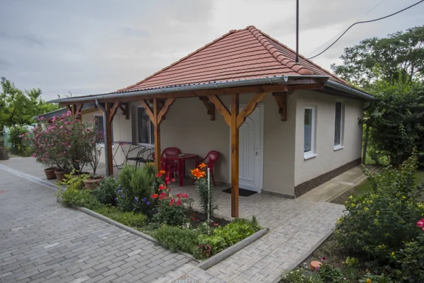 Balatonszárszó apartman kiadó