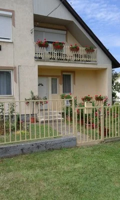 Balatonszárszó apartman kiadó