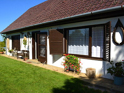 8624 Balatonszárszó Szóládi u. apartman szállás