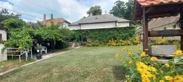 Balatonszemes apartman kiadó