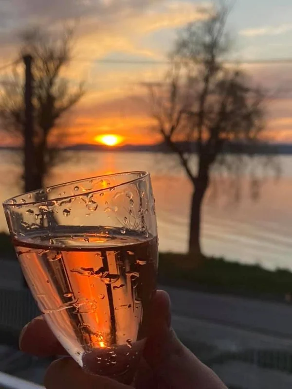 Balatonszemes apartman kiadó