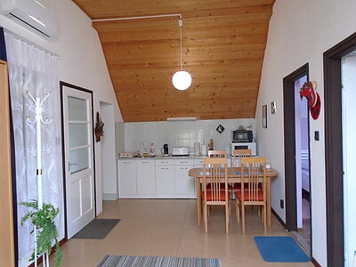 5309 Berekfürdő Cserháti u 27 apartman szállás