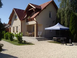 Cserkeszőlő apartman kiadó
