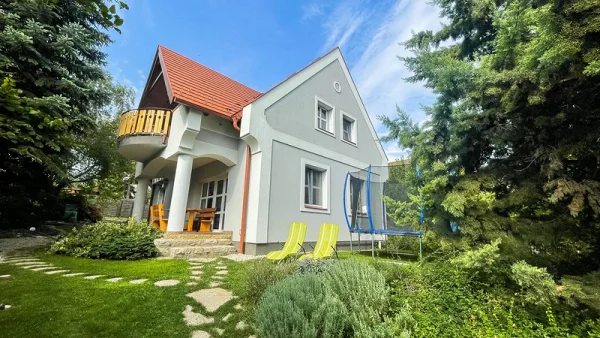 Csopak apartman kiadó