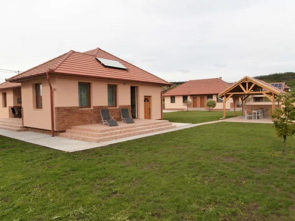 Demjén apartman kiadó