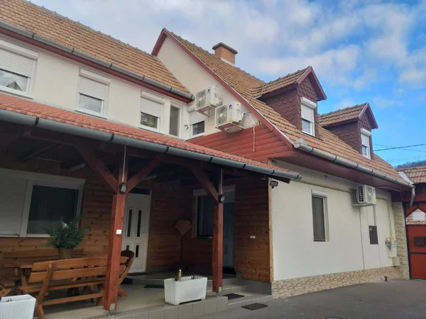 Demjén apartman kiadó