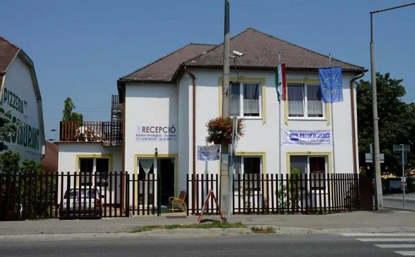 Fonyód apartman kiadó