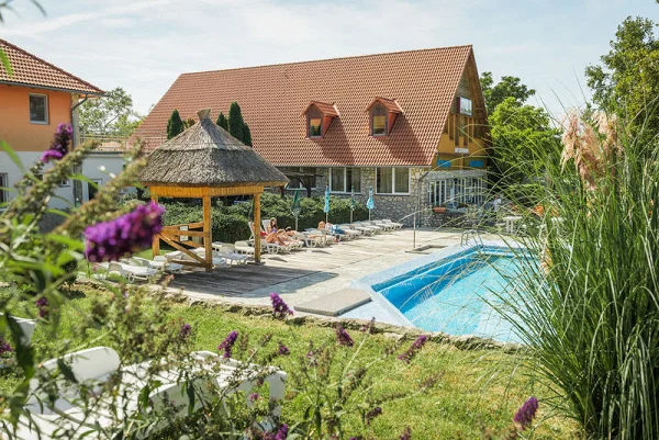 Gyenesdiás apartman kiadó