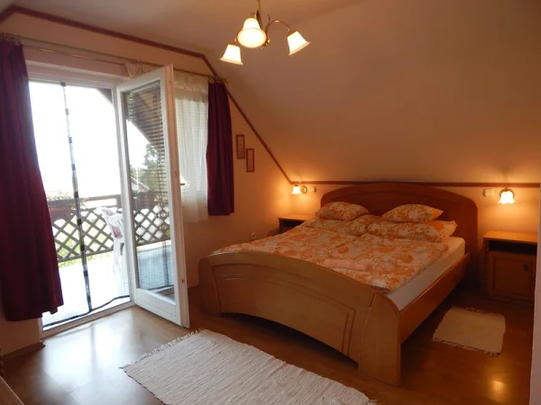 Gyenesdiás apartman kiadó