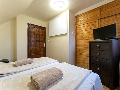 5700 Gyula Károly Róbert u.23/A apartman szállás