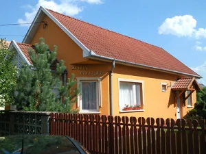 Kaba apartman kiadó