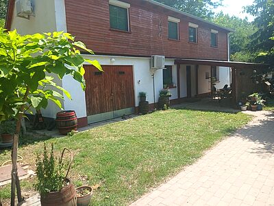 6041 Kerekegyháza Göbölykúti dűlő 12. apartman szállás
