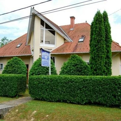 Lenti apartman kiadó