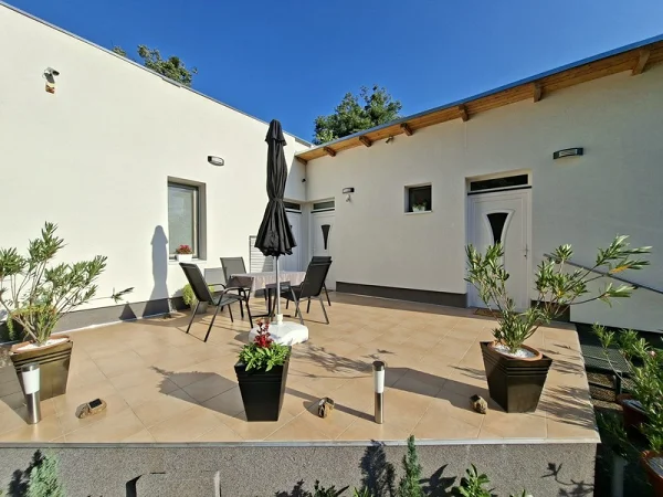 Magyarhertelend apartman kiadó