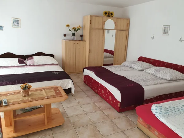 Nyáregyháza apartman kiadó