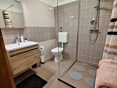 7629 Pécs Csekey István u.1. apartman szállás