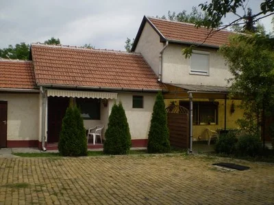 Poroszló apartman kiadó