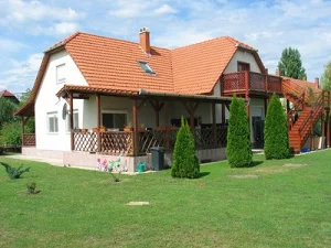 Sarud apartman kiadó