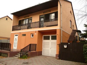 Tata apartman kiadó