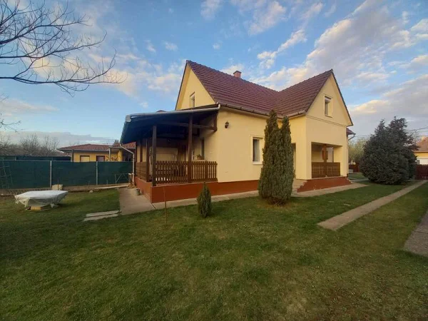 Tiszafüred apartman kiadó