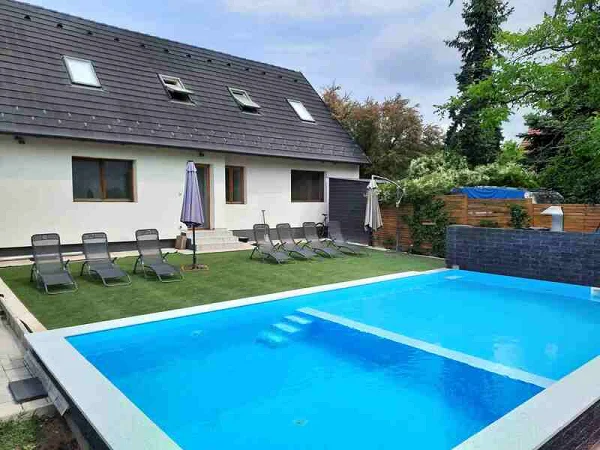 Velence apartman kiadó