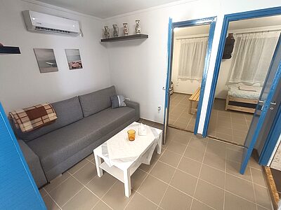 2481 Velence Orgona utca 25. apartman szállás