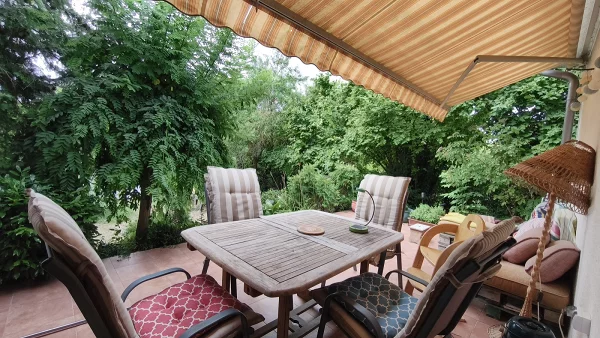 Velence apartman kiadó