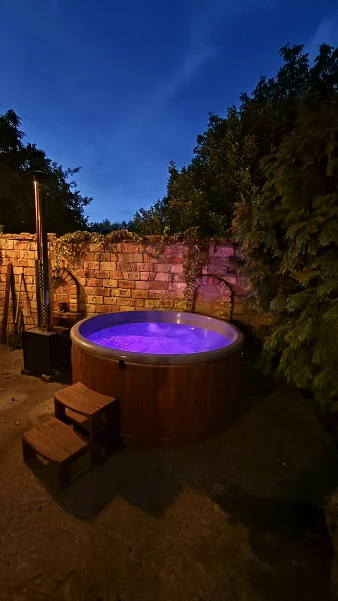 Velence apartman kiadó
