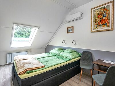 8621 Zamárdi Kiss Ernő u. III/2 apartman szállás